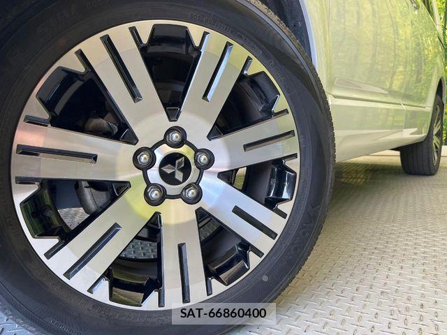 Mitsubishi DELICA 2023-10 7217555-13
