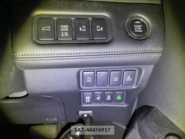 Mitsubishi DELICA 2022-06 7217544-14