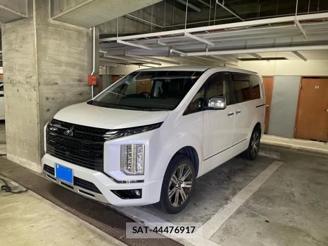 Mitsubishi DELICA 2022-06 7217544-2