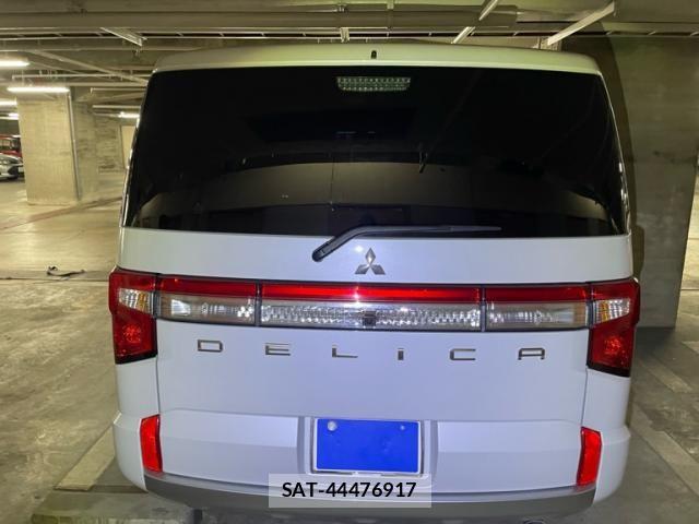 Mitsubishi DELICA 2022-06 7217544-3