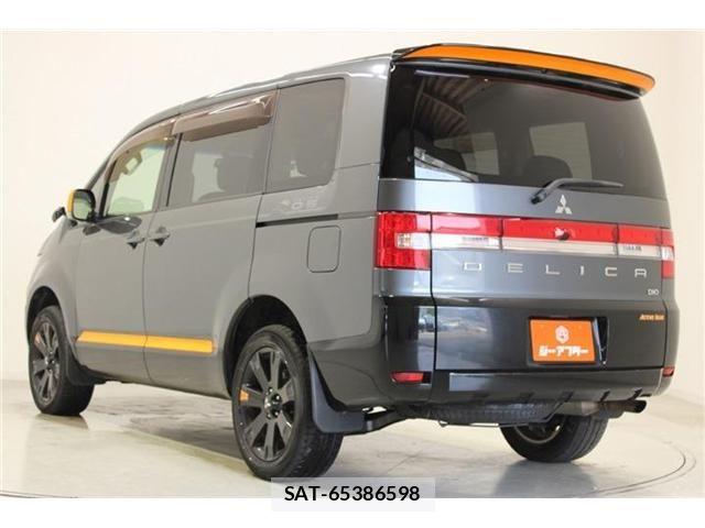 Mitsubishi DELICA 2017-09 7217518-9