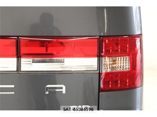 Mitsubishi DELICA 2017-09 7217518-17