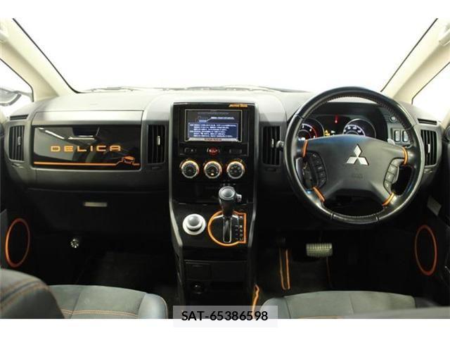 Mitsubishi DELICA 2017-09 7217518-3