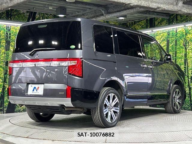 Mitsubishi DELICA 2019-10 7217535-18