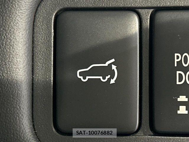 Mitsubishi DELICA 2019-10 7217535-8