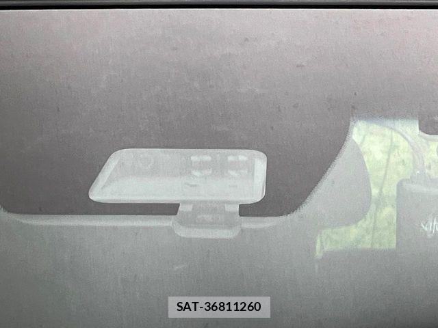 Mitsubishi DELICA 2024-09 7217595-2