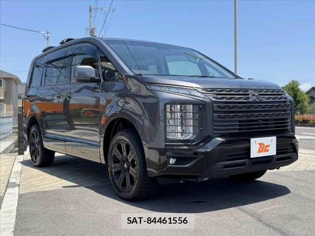 Mitsubishi DELICA 2019-10 7217536-7