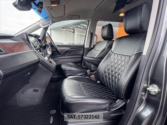 Mitsubishi DELICA 2021-10 7217551-16
