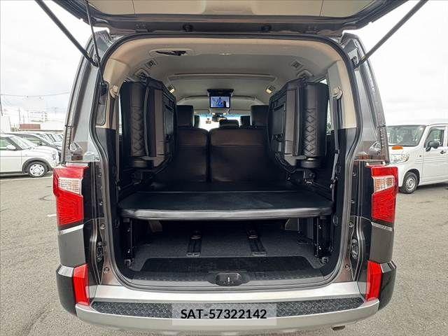Mitsubishi DELICA 2021-10 7217551-18