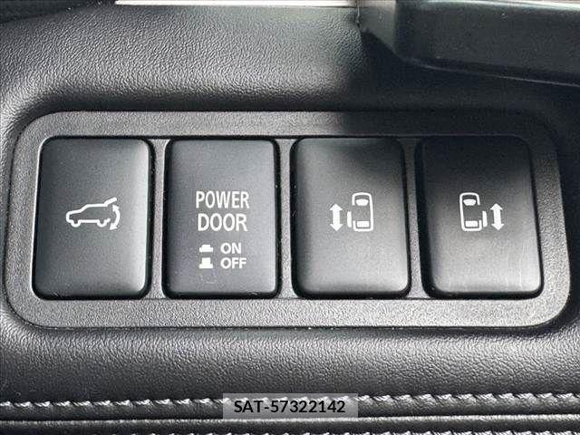 Mitsubishi DELICA 2021-10 7217551-23