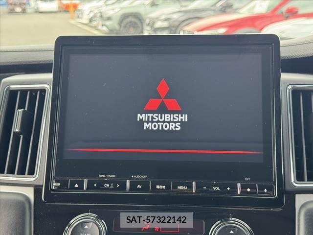 Mitsubishi DELICA 2021-10 7217551-2