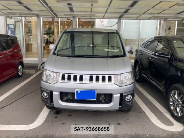 Mitsubishi DELICA 2015-12 7217512-1
