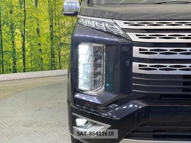 Mitsubishi DELICA 2024-09 7217588-12