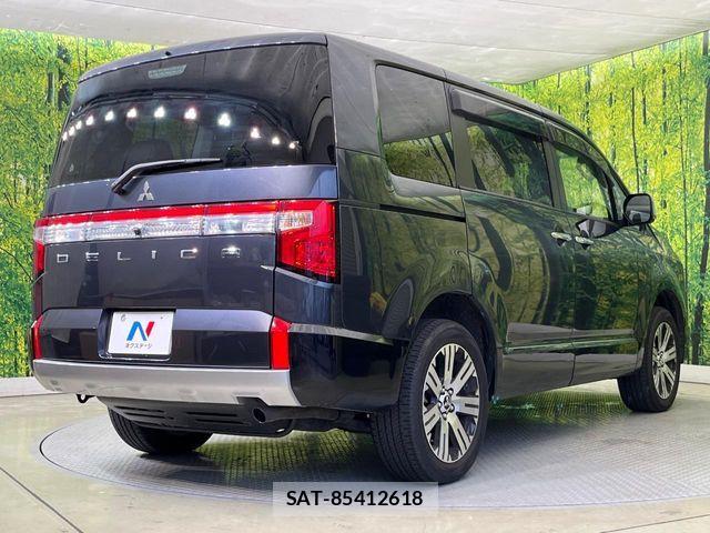Mitsubishi DELICA 2024-09 7217588-16