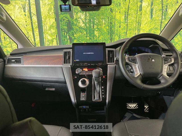 Mitsubishi DELICA 2024-09 7217588-1