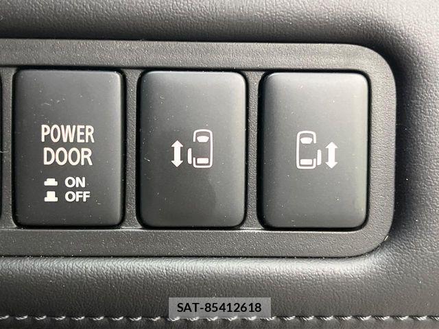 Mitsubishi DELICA 2024-09 7217588-2