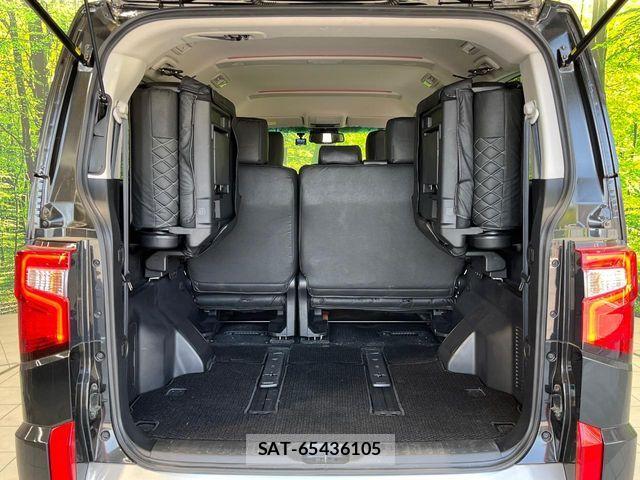 Mitsubishi DELICA 2024-09 7217585-9