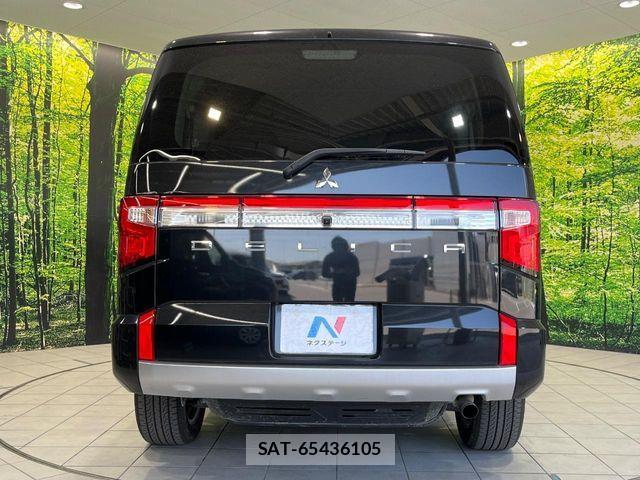 Mitsubishi DELICA 2024-09 7217585-14