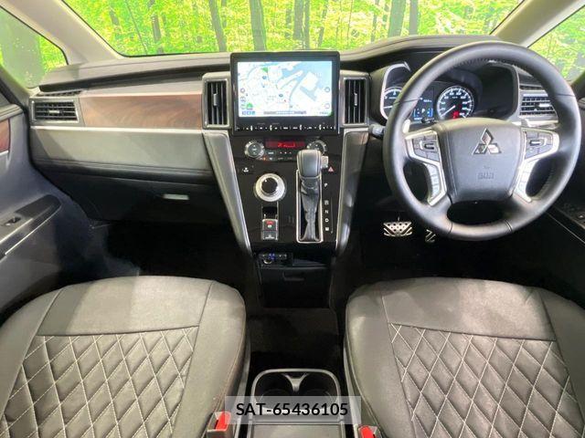 Mitsubishi DELICA 2024-09 7217585-1