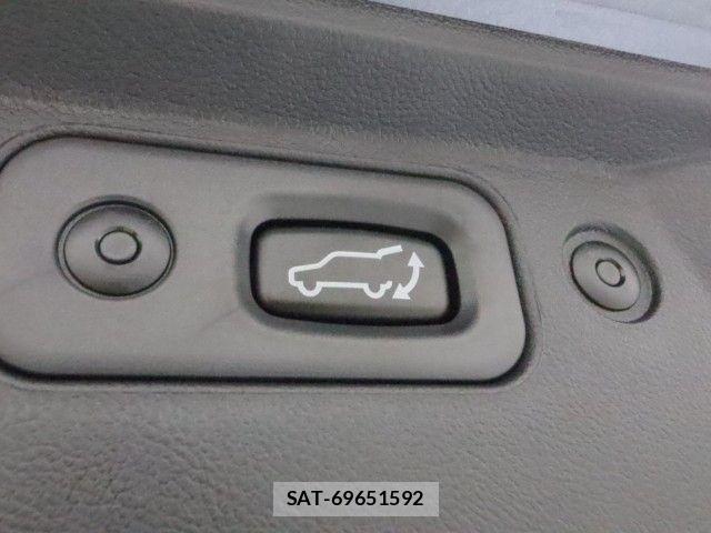 Mitsubishi DELICA 2022-10 7217557-16
