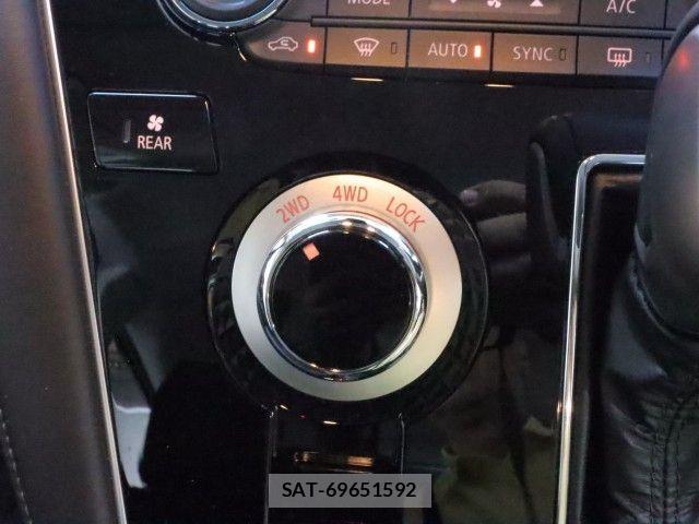 Mitsubishi DELICA 2022-10 7217557-25