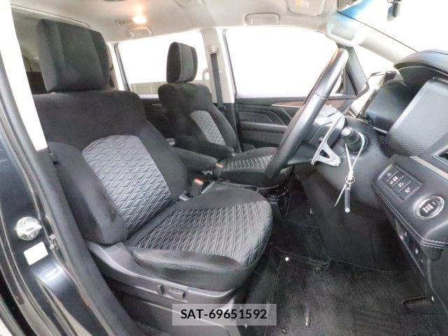 Mitsubishi DELICA 2022-10 7217557-3