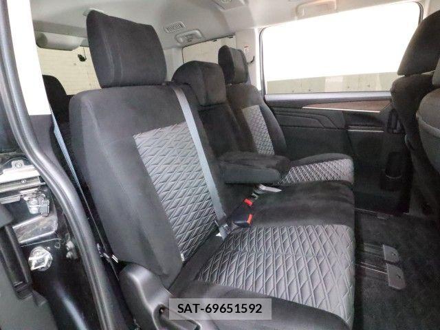 Mitsubishi DELICA 2022-10 7217557-5