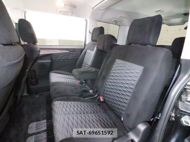Mitsubishi DELICA 2022-10 7217557-8