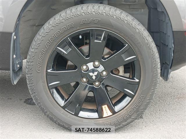 Mitsubishi DELICA 2018-09 7217521-13
