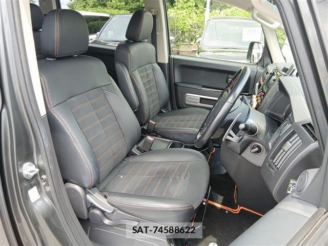 Mitsubishi DELICA 2018-09 7217521-14