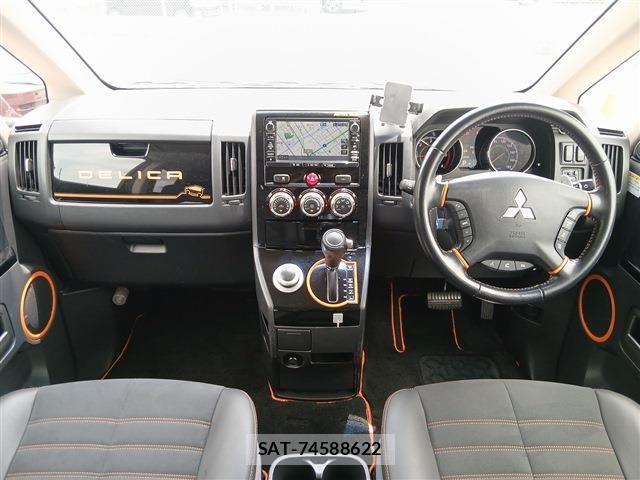 Mitsubishi DELICA 2018-09 7217521-17