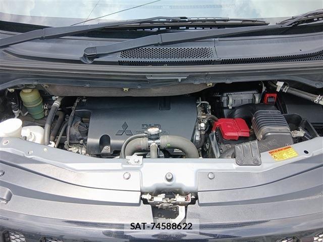 Mitsubishi DELICA 2018-09 7217521-20