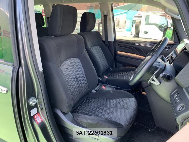 Mitsubishi DELICA 2019-03 7217520-3