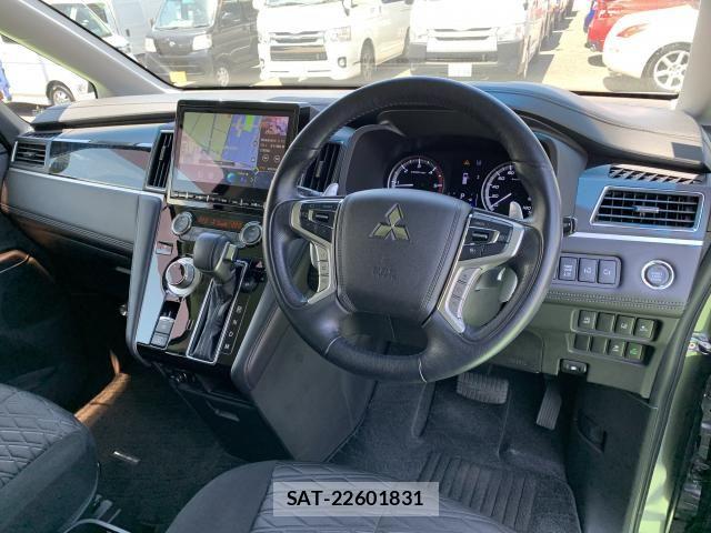 Mitsubishi DELICA 2019-03 7217520-4