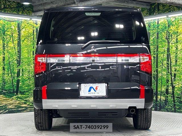 Mitsubishi DELICA 2024-09 7217582-17