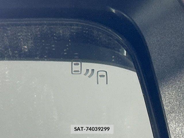 Mitsubishi DELICA 2024-09 7217582-5