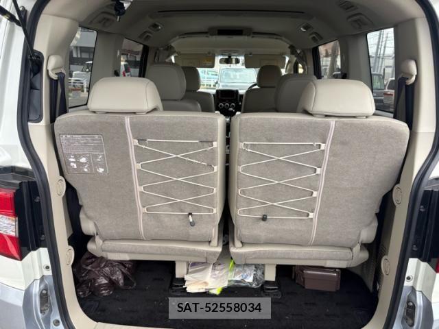Mitsubishi DELICA 2014-03 7217504-14
