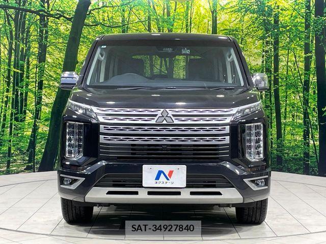 Mitsubishi DELICA 2024-08 7217572-14