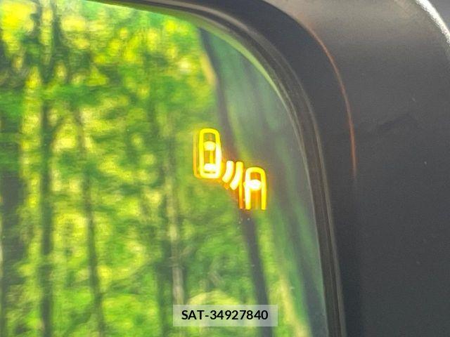 Mitsubishi DELICA 2024-08 7217572-5