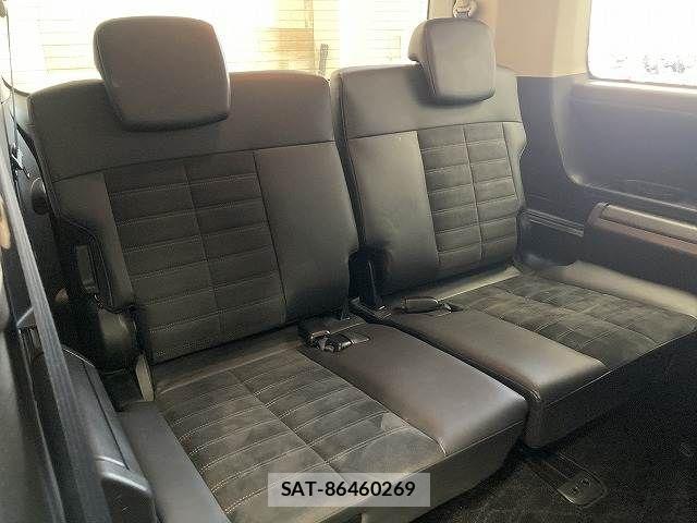 Mitsubishi DELICA 2021-04 7217542-12