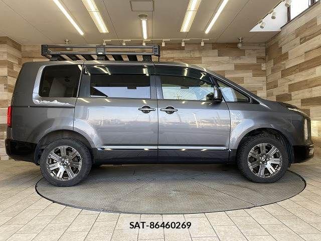 Mitsubishi DELICA 2021-04 7217542-16