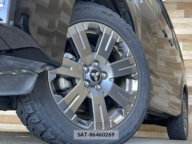 Mitsubishi DELICA 2021-04 7217542-18