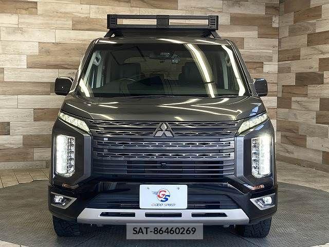 Mitsubishi DELICA 2021-04 7217542-2
