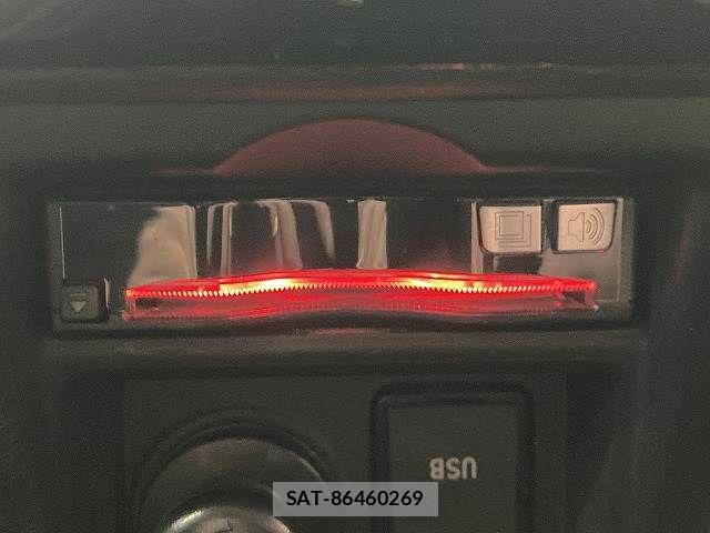 Mitsubishi DELICA 2021-04 7217542-7
