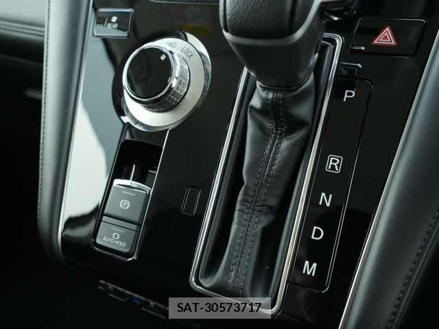 Mitsubishi DELICA 2024-10 7217593-14