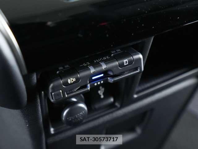 Mitsubishi DELICA 2024-10 7217593-15