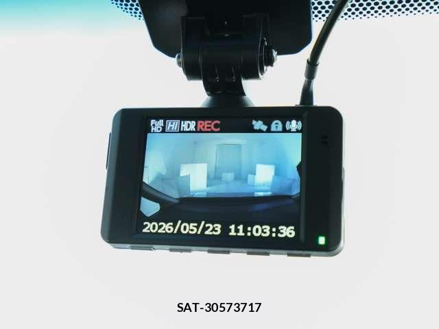 Mitsubishi DELICA 2024-10 7217593-16