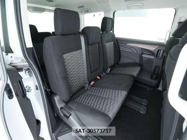 Mitsubishi DELICA 2024-10 7217593-6