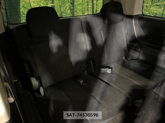 Mitsubishi DELICA 2013-02 7217500-9