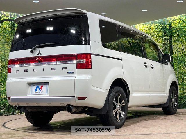Mitsubishi DELICA 2013-02 7217500-17